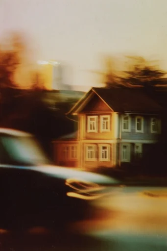 Kinetic Nocturnal Impressionism style reference image — cinematic chiaroscuro