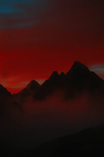 Cinematic Crimson Silhouette style reference image — high-contrast silhouette