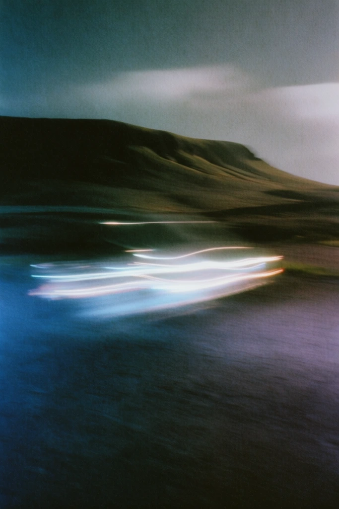 Cinematic Nocturnal Blur style AI image example 2