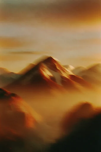 Ethereal Amber Haze style reference image — amber glow