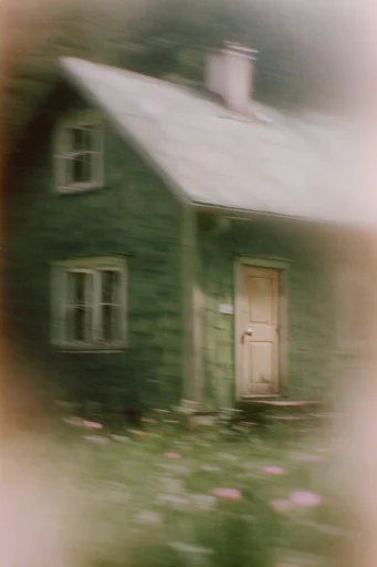 Kinetic Nostalgic Haze style AI image example 4