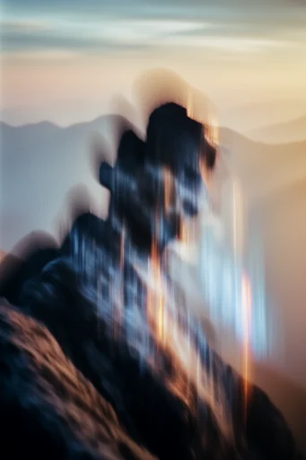 Kinetic Spectral Refraction style reference image — motion blur