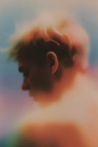 Analog Glitch Nostalgia style reference image — chromatic aberration
