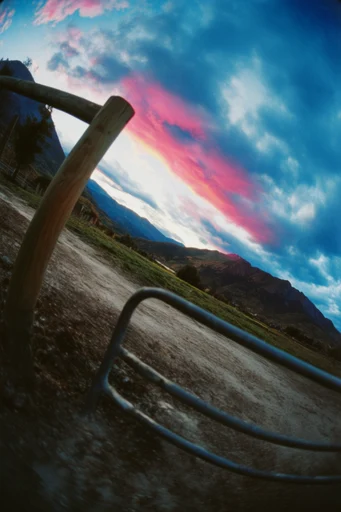 Dynamic Fisheye Streetwear style reference image — extreme low angle shot