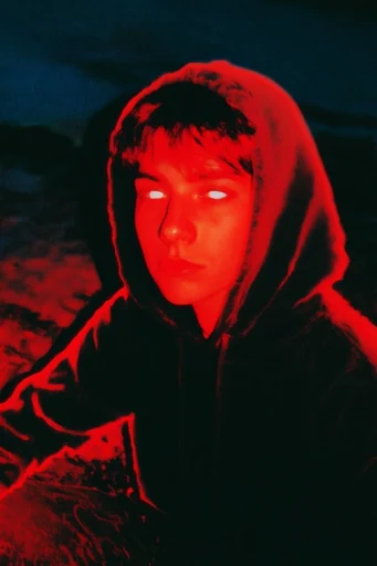 Crimson Noir Nocturne style reference image — lo-fi night photography