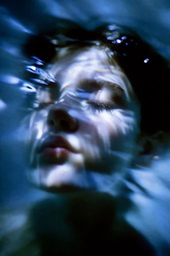 Submerged Analog Glitch style reference image — chromatic aberration