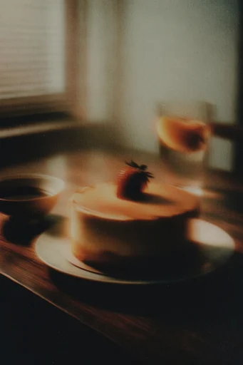 Amber Nocturne Pictorialism style reference image — dreamy liminal atmosphere