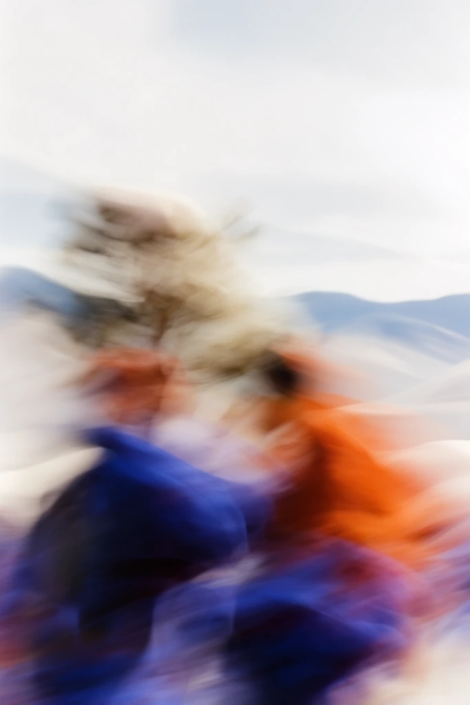 Kinetic Ethereal Motion style AI image example 2