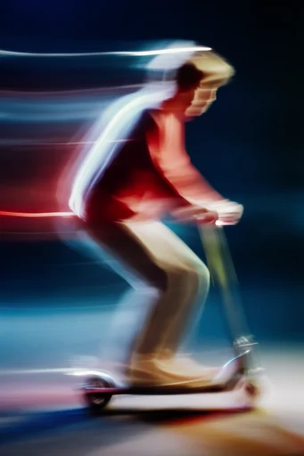 Nocturnal Kinetic Blur style reference image — high contrast