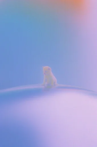 Ethereal Refracted Gradient style AI image example 3