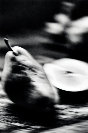 Experimental Noir Abstraction style reference image — heavy film grain
