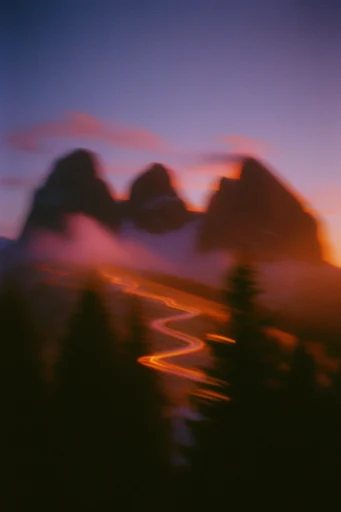 Spectral Analog Noir style reference image — chromatic aberration