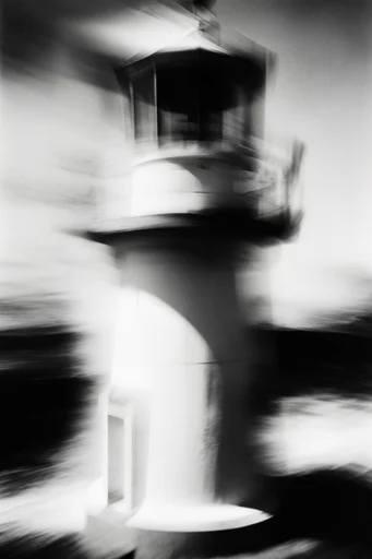 Kinetic Spectral Monochrome style reference image — chiaroscuro lighting