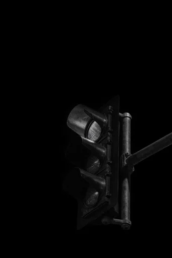 Cinematic Chiaroscuro Noir style reference image — chiaroscuro lighting