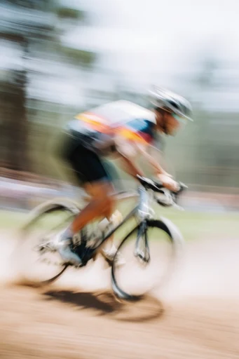 Kinetic Velocity Blur style reference image — vibrant saturation