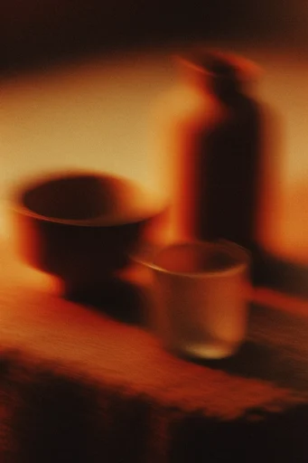 Kinetic Amber Dreamscape style reference image — amber glow