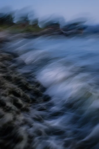 Kinetic Minimalist Impressionism style AI image example 2
