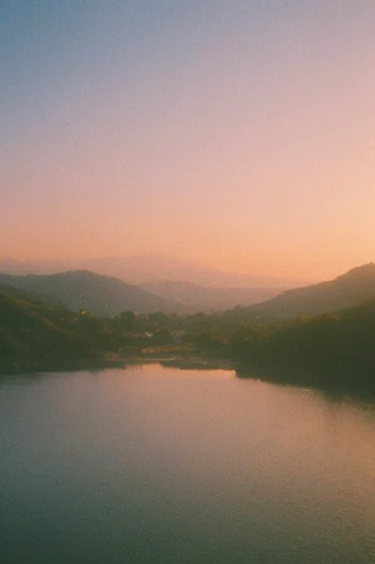 Ethereal Analog Nostalgia style reference image — analog film photography