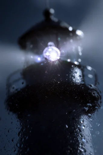 Ethereal Crystalline Luminescence style reference image — rim lighting