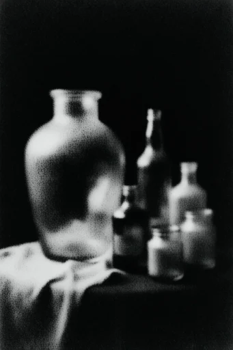 Ethereal Grain Noir style reference image — high-contrast monochrome