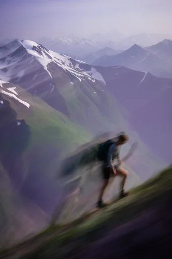 Dynamic Kinetic Velocity style reference image — motion blur