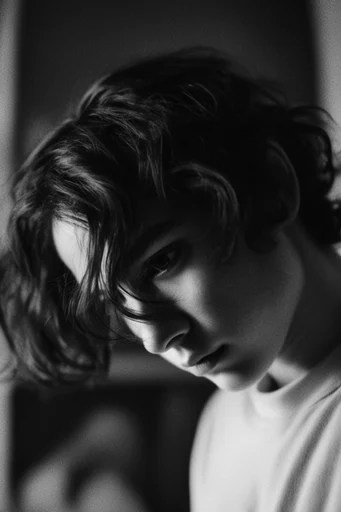 Velvety Noir Spectralism style reference image — haunting psychological mood