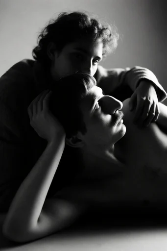 Cinematic Chiaroscuro Noir style AI image example 2