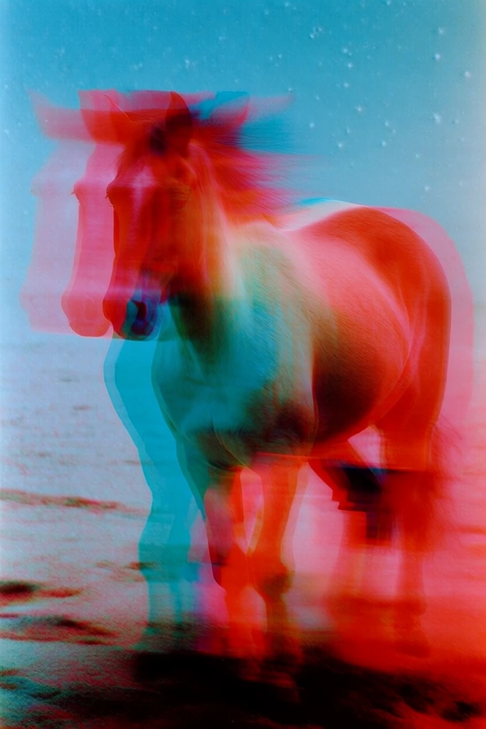 Surreal Chromatic Glitch style AI image example 3