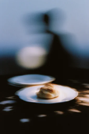 Ethereal Nocturnal Blur style reference image — soft focus motion blur