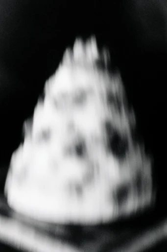 Ethereal Noir Motion style reference image — soft glow diffusion