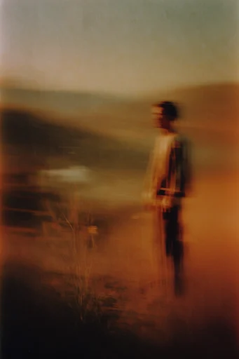 Spectral Amber Pictorialism style AI image example 2