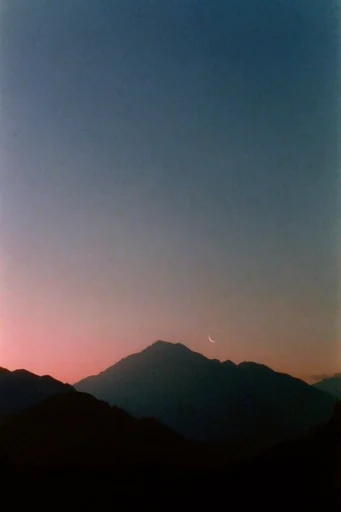 Ethereal Twilight Nostalgia style reference image — analog film grain