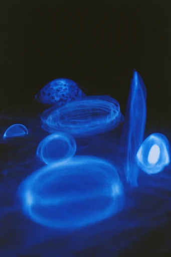 Spectral Neon Noir style reference image — cyan neon glow