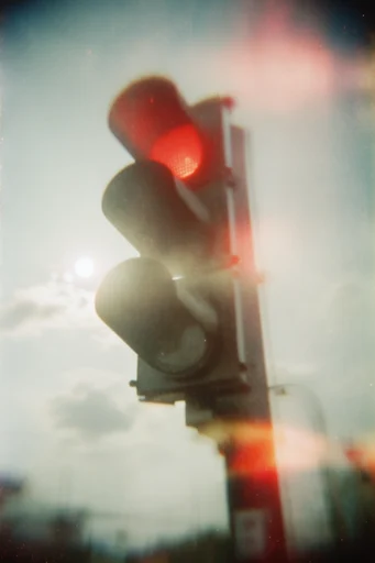 Atmospheric Analog Nostalgia style reference image — heavy film grain