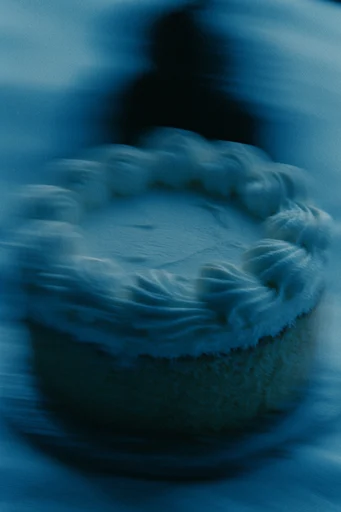 Spectral Cyan Motion style reference image — dreamlike atmosphere