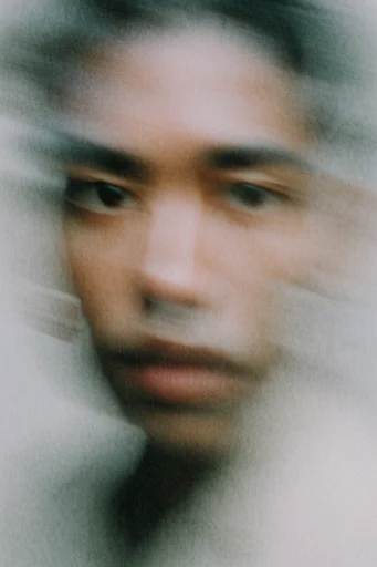 Kinetic Blur Narrative style reference image — analog film grain