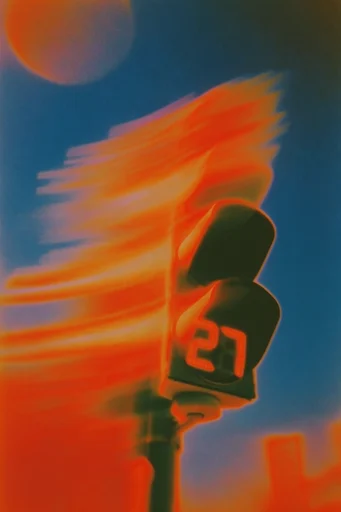 Kinetic Thermal Luminescence style reference image — kinetic motion blur