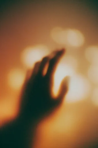 Nostalgic Amber Haze style reference image — golden hour haze