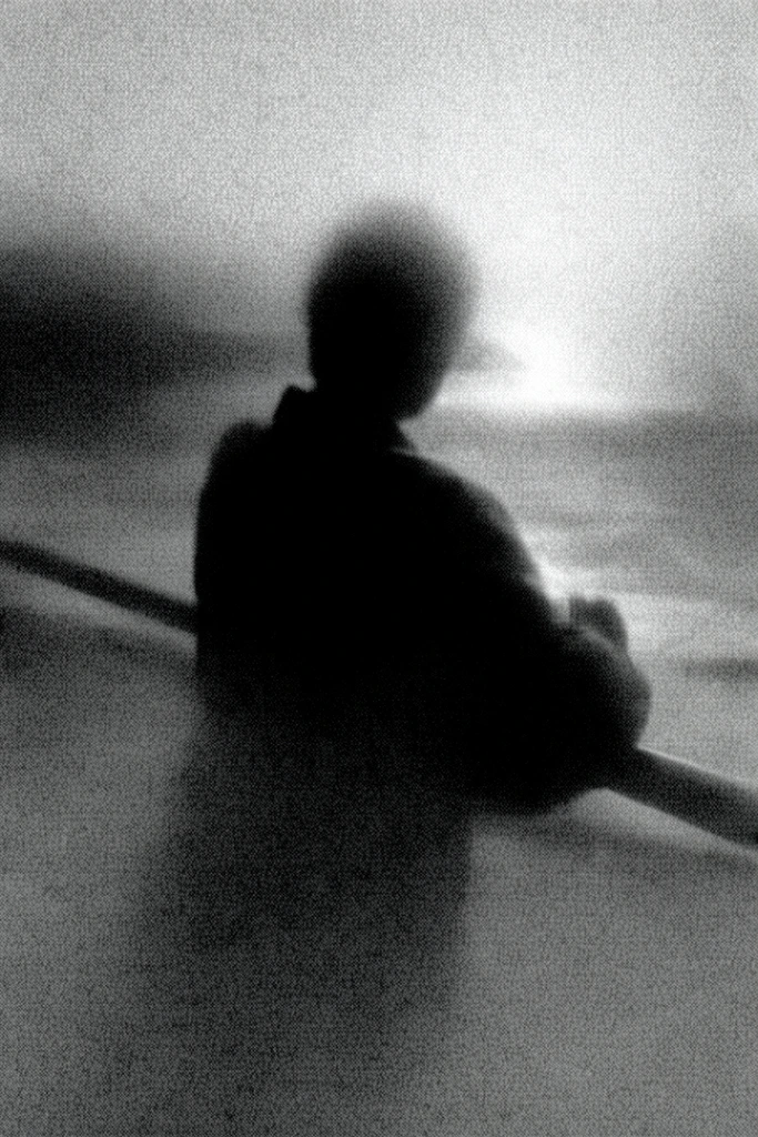 Ethereal Analog Noir style AI image example 1