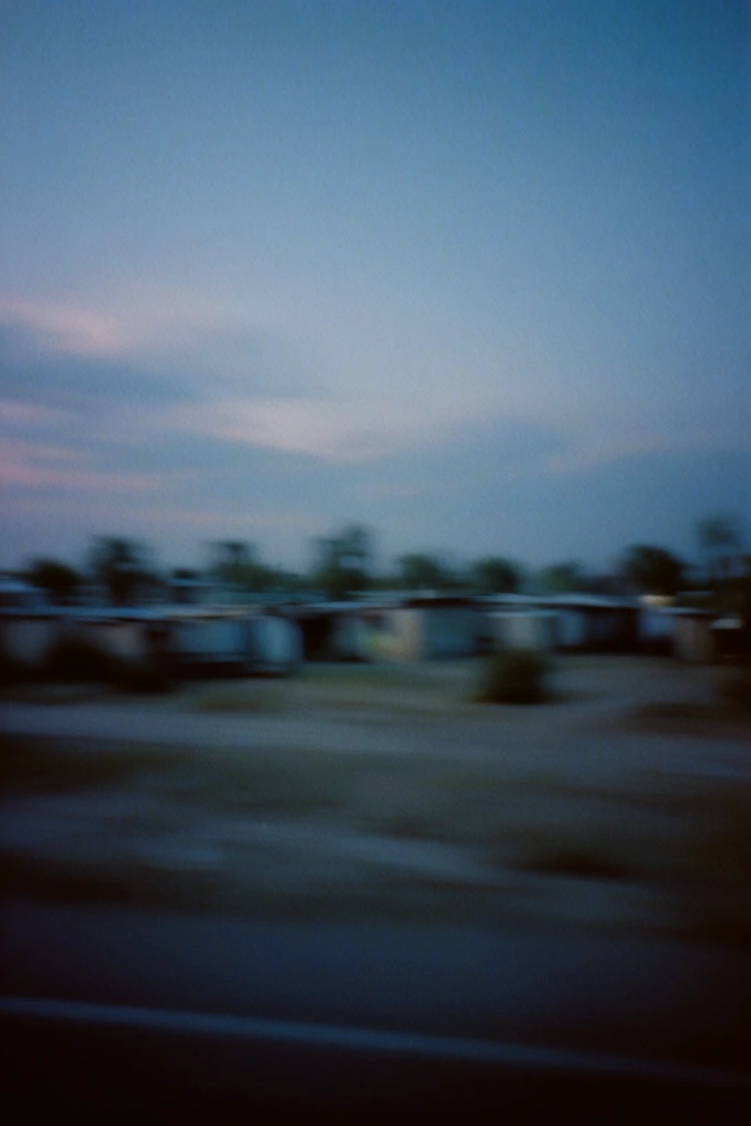 Ethereal Twilight Motion style AI image example 2