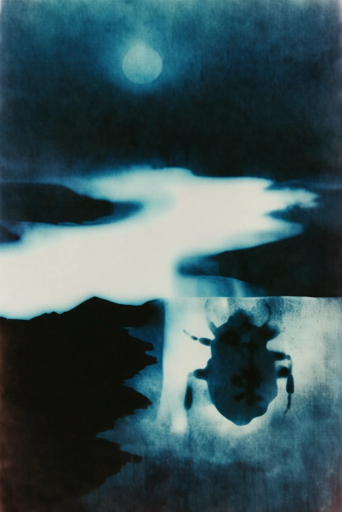 Ethereal Spectral Noir style AI image example 2