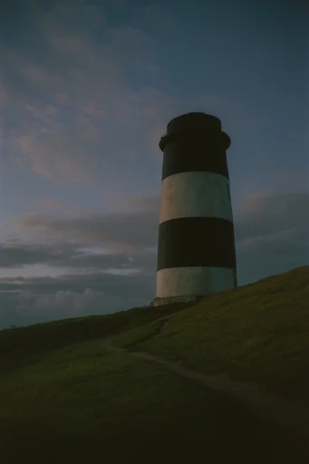 Nostalgic Cinematic Solitude style reference image — introspective mood