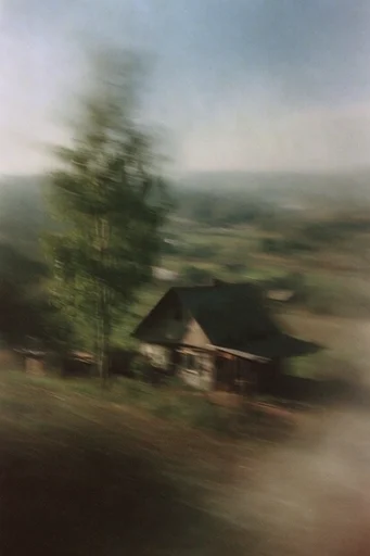 Ethereal Kinetic Impressionism style AI image example 4