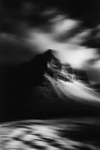 Spectral Noir Motion style AI image example 2