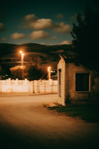 Cinematic Amber Nocturne style AI image example 2