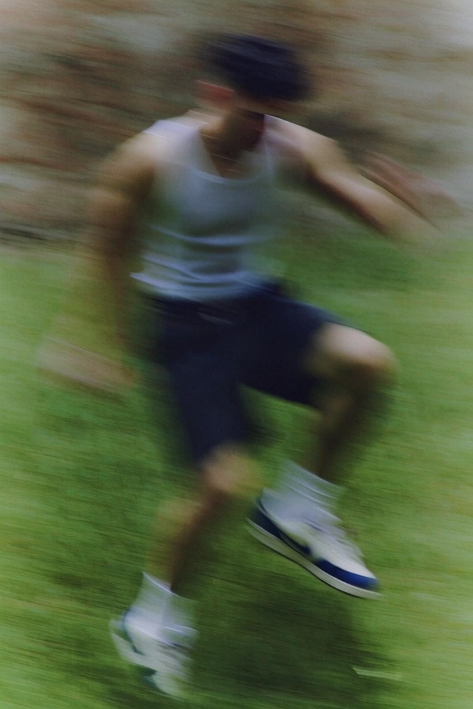 Ethereal Kinetic Impressionism style AI image example 1
