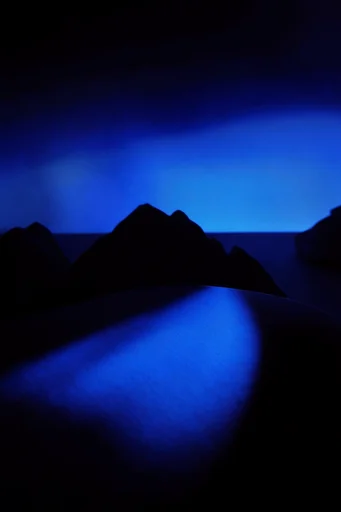 Electric Cobalt Noir style AI image example 2