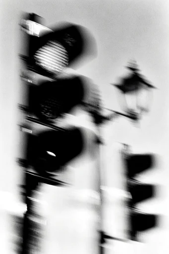 Spectral Kinetic Noir style reference image — motion blur