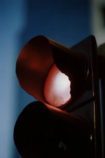 Cinematic Chiaroscuro Noir style reference image — high-contrast lighting