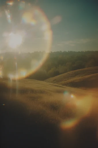 Luminous Analog Nostalgia style AI image example 2
